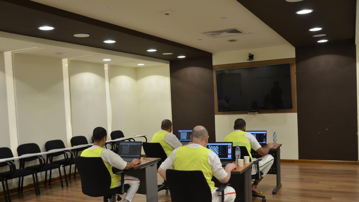 Dubai Police organize participation in international virtual competitions to improve prisoner well-being.