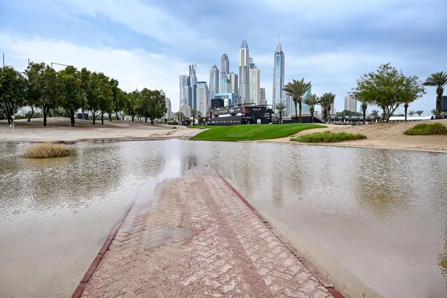 The National Centre of Meteorology (NCM) of the UAE has issued a weather forecast predicting the possibility of rain in various eastern and western regions.