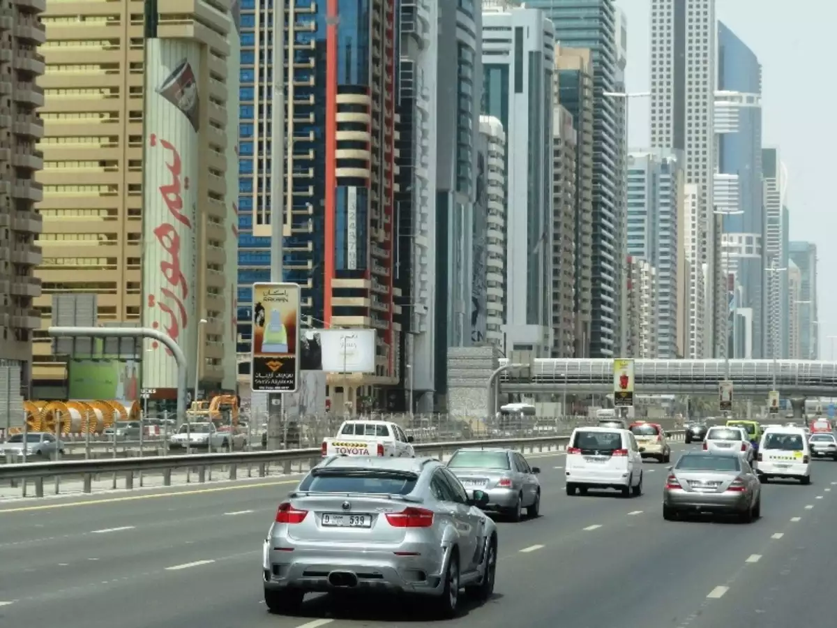 From 7 a.m. to 11 a.m. on December 1st and 3rd, 2023, Sheikh Zayed Road in Abu Dhabi will be temporarily rerouted.