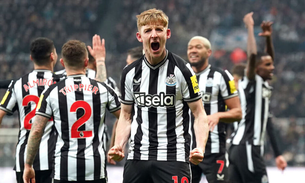 Anthony Gordon scored a 55th-minute goal as Newcastle United outmaneuvered and beat Manchester United for the second time in just over a month.