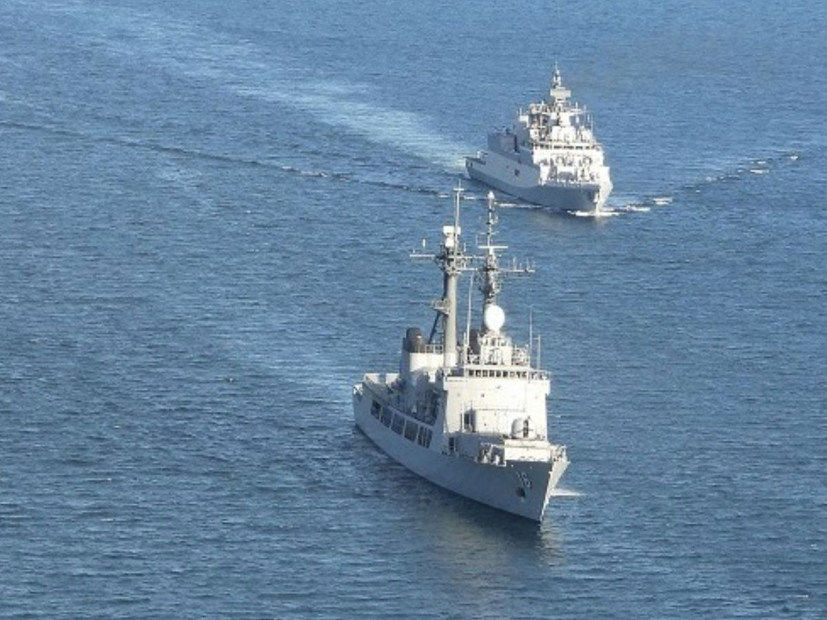 To assist the stricken vessel, the Indian Navy despatched anti-piracy patrol capabilities, including a destroyer and marine patrol aircraft.