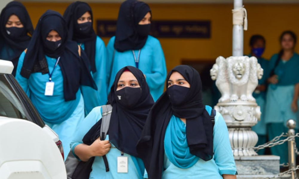 Karnataka Chief Minister Siddaramaiah announced the lifting of the BJP-imposed ban on the hijab.