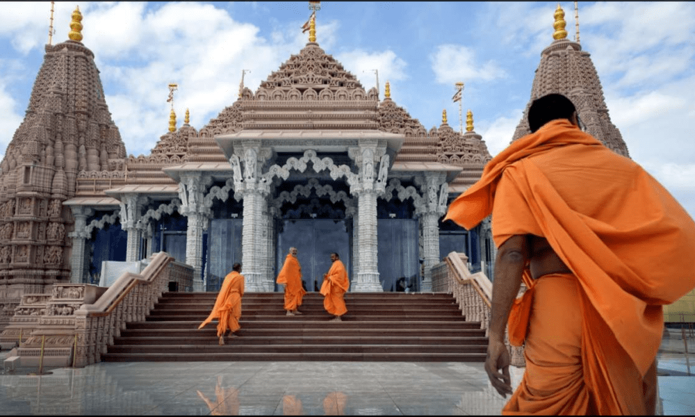 BAPS Hindu Temple Opens Doors to Public: Essential Etiquette Guidelines for Visitors