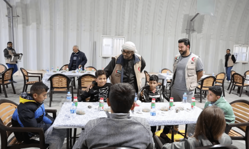 Emirates Red Crescent team joins Syrian refugees for iftar at Jordan camp